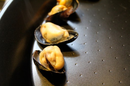garlic mussels