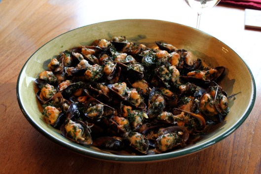 garlic mussels